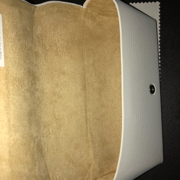 Michael Kors “Isle of Skye” Sunglasses - Picture 6 of 7